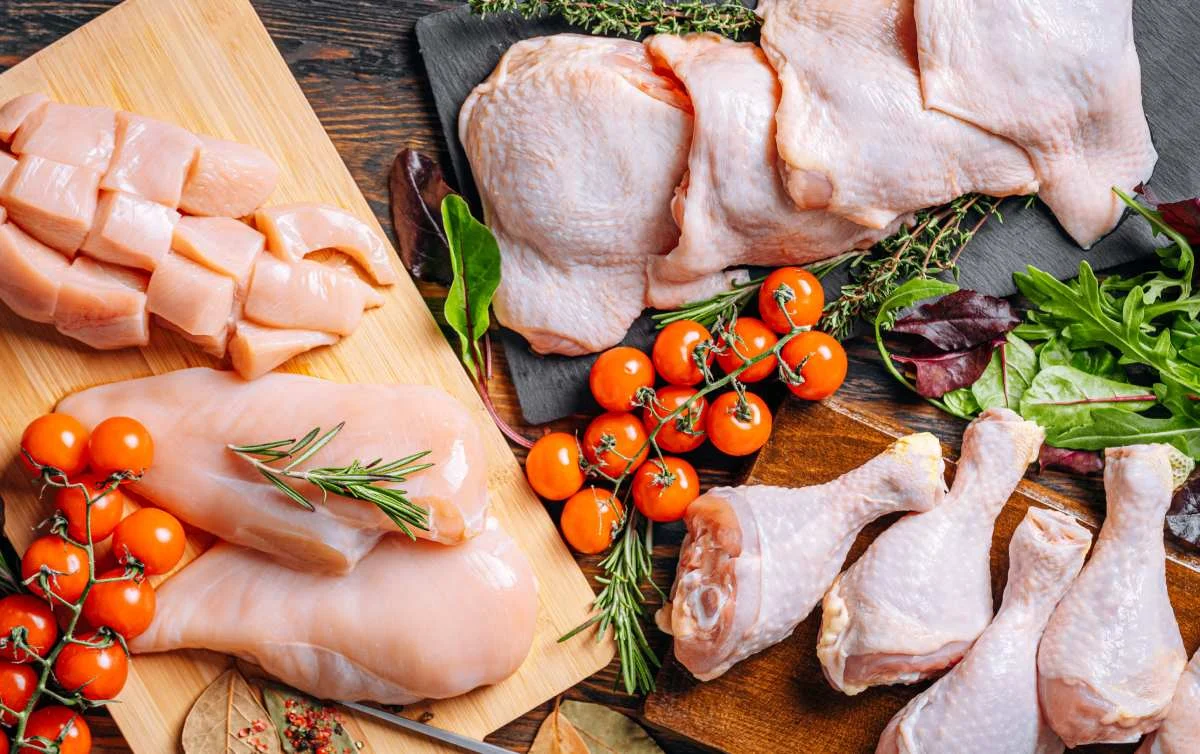Poultry products presented in a professional quality-control setting